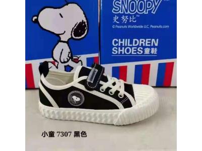 【混批】儿童鞋批发正品儿童鞋史努比布鞋小童7307二色
